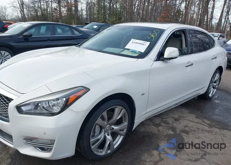 2015 Infiniti Q70L 5.6X z USA, uszkodzony, nr VIN JN1AY1PR7FM180105